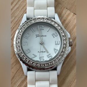 Fashion Watch Geneva Platinum